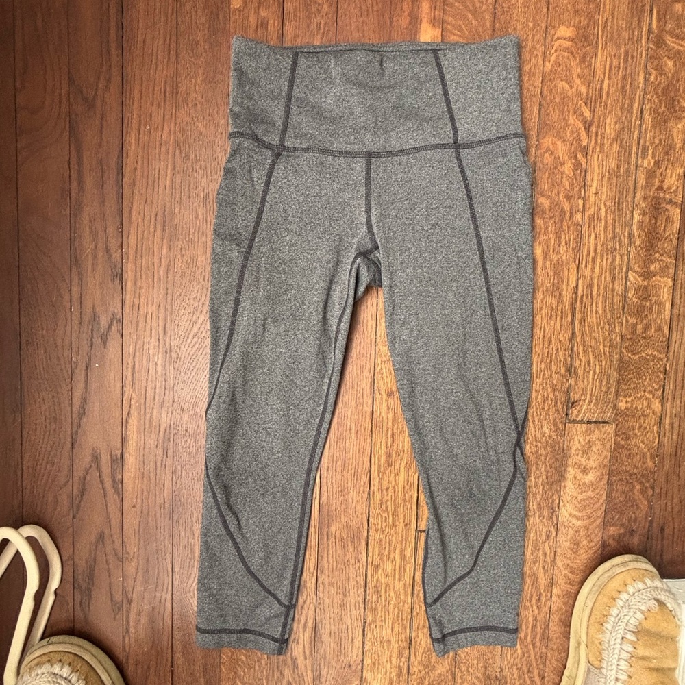 Athleta crop leggings